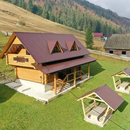 Сasa de vacaciones шепіт карпат Synevyrsʼka Polyana