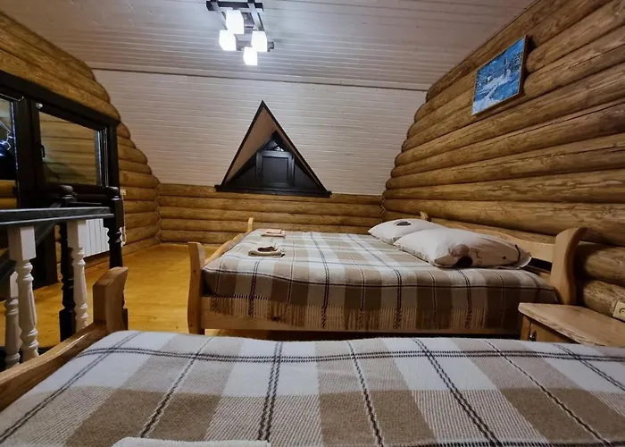Holiday home шепіт карпат Synevyrs'ka Polyana