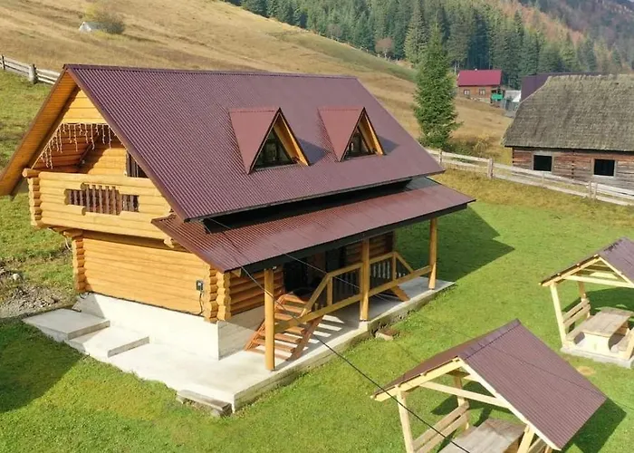 Holiday home шепіт карпат Synevyrs'ka Polyana