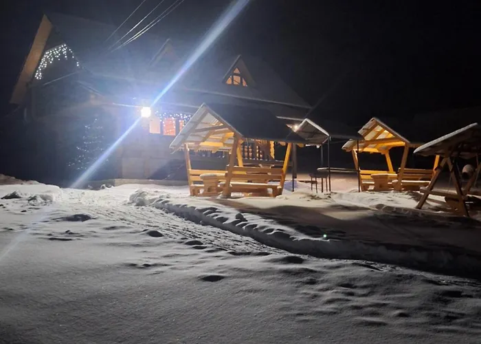 Holiday home шепіт карпат Synevyrs'ka Polyana