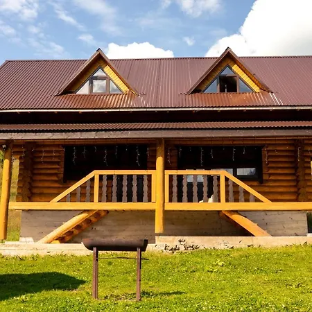 шепіт карпат بيت للعطل *