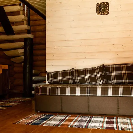 шепіт карпат Vakantiehuis Synevyrsʼka Polyana